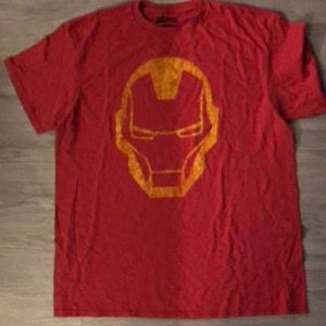 Men’s size XL marvel iron man graphic T-shirt